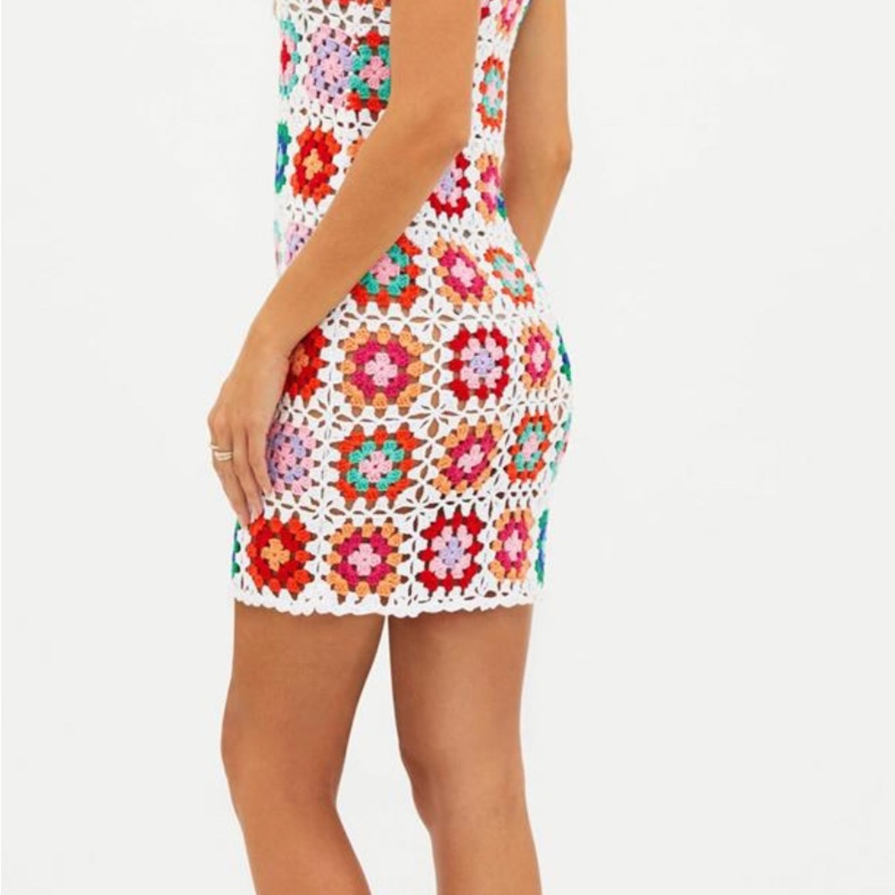 Colorful Crochet Pattern Dress - Picture 2 of 6